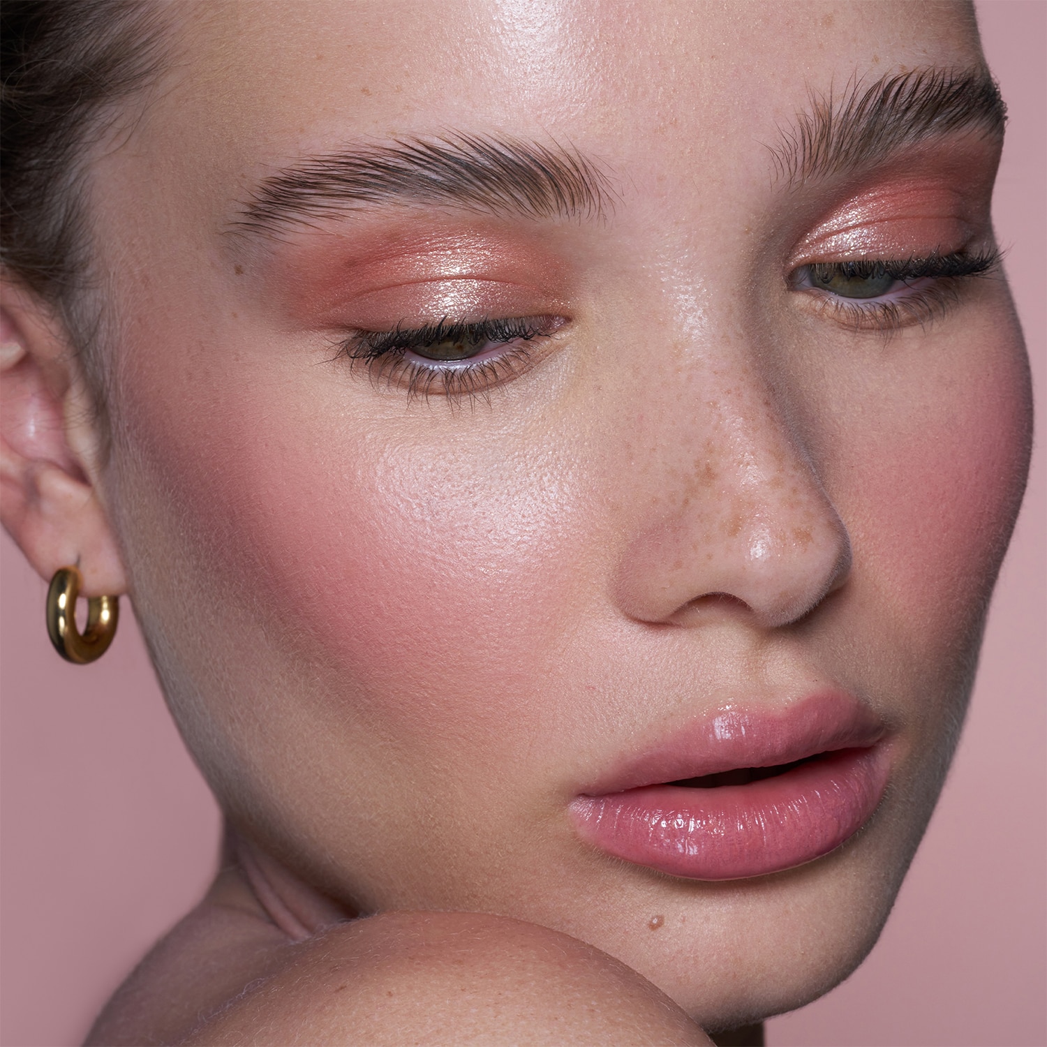 HY-PER NATURAL FACE PALETTE (PALETA DE SOMBRAS PARA OJOS)